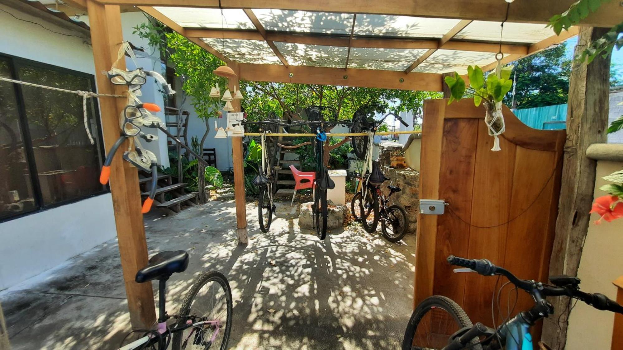 Ferienwohnung Alma De Cedrela Puerto Ayora  Exterior foto